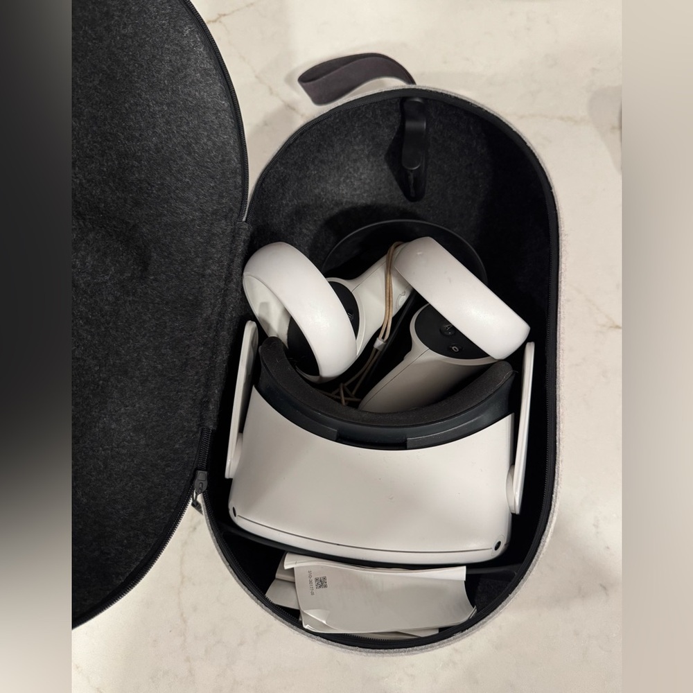 Meta Quest 2 VR Headset 128GB